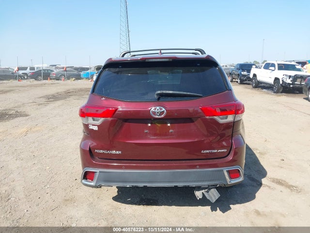 Toyota Highlander Limited Platinum 2017 5TDDZRFH4HS467794 Image 16