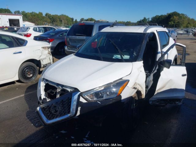 3N1CP5CU6JL519758 Nissan KICKS S