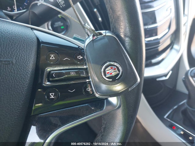 3GYFNBE32FS639857 Cadillac Srx Luxury Collection