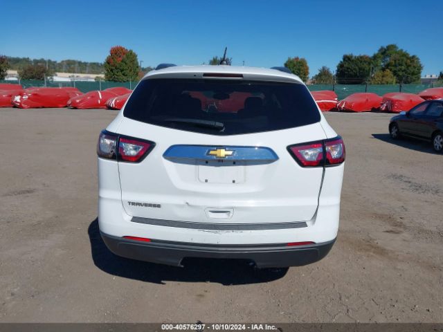 1GNKRFED0HJ211015 Chevrolet Traverse Ls