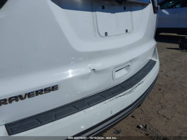1GNKRFED0HJ211015 Chevrolet Traverse Ls