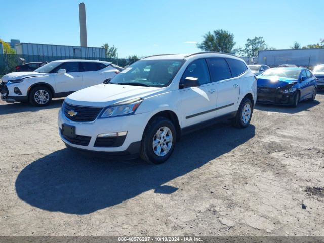 1GNKRFED0HJ211015 Chevrolet Traverse Ls