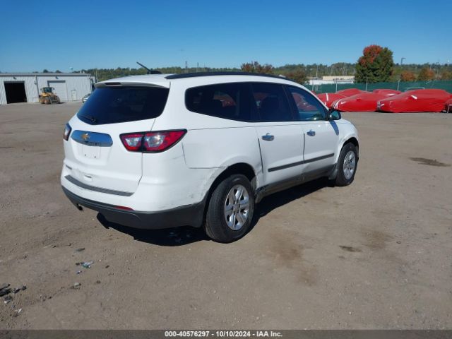 1GNKRFED0HJ211015 Chevrolet Traverse Ls