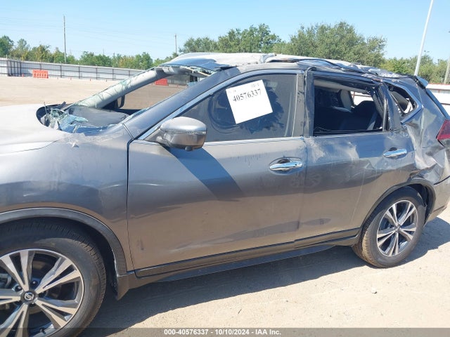 Nissan ROGUE SV 2019 JN8AT2MT4KW265309 Image 14