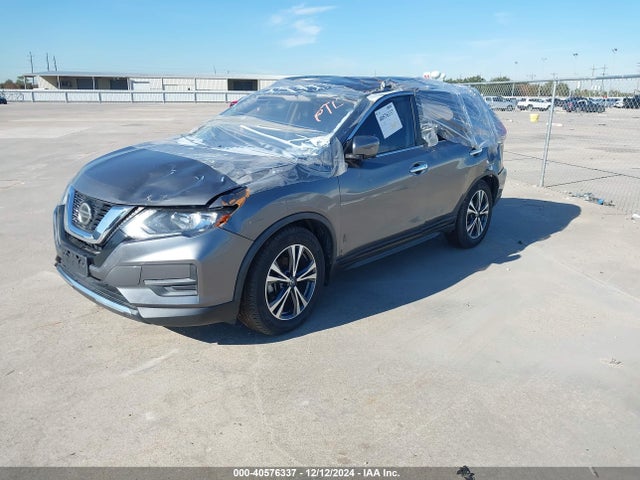 Nissan ROGUE SV 2019 JN8AT2MT4KW265309 Image 2