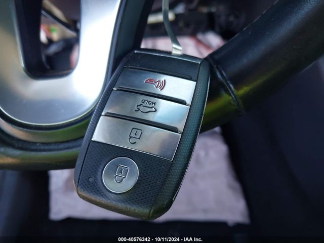 5XXGU4L34HG134780 KIA OPTIMA EX