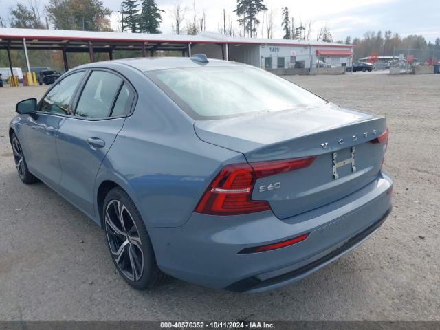 7JRL12FL9RG294348 Volvo S60 B5 Plus Dark Theme