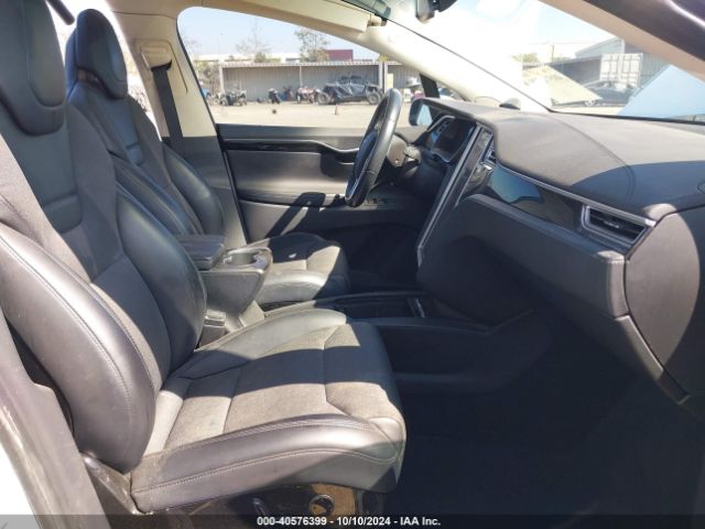 5YJXCDE26HF026235 Tesla Model X 100d/75d/90d