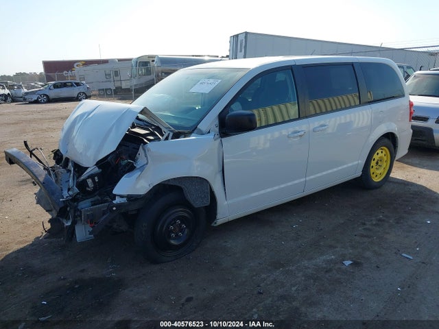 Dodge Grand Caravan Se 2018 2C4RDGBG0JR273445 Image 2