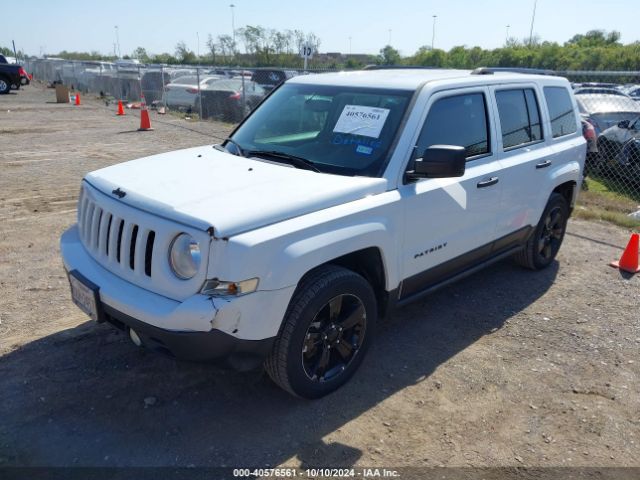 1C4NJPBA7FD350504 Jeep Patriot Altitude Edition