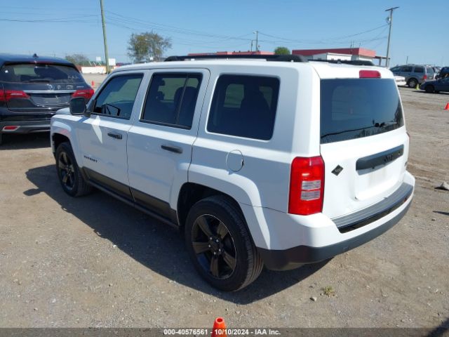 1C4NJPBA7FD350504 Jeep Patriot Altitude Edition