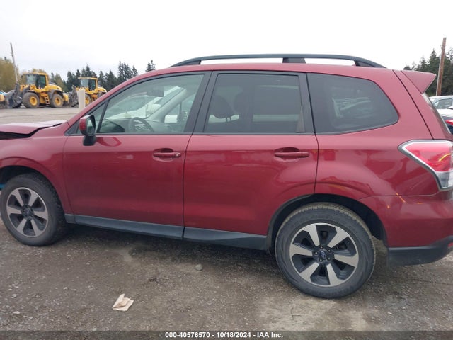 Subaru Forester 2.5i Premium 2018 JF2SJAEC5JG568608 Image 15