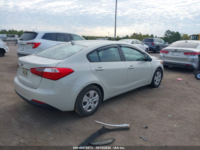 KIA FORTE LX 2015 KNAFK4A65F5370982 Image 4