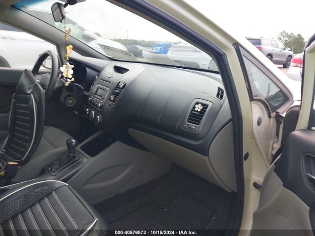 KIA FORTE LX 2015 KNAFK4A65F5370982 Image 5