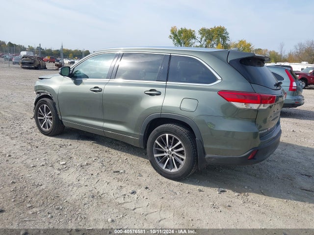 Toyota Highlander Xle 2017 5TDJZRFH0HS365055 Image 3