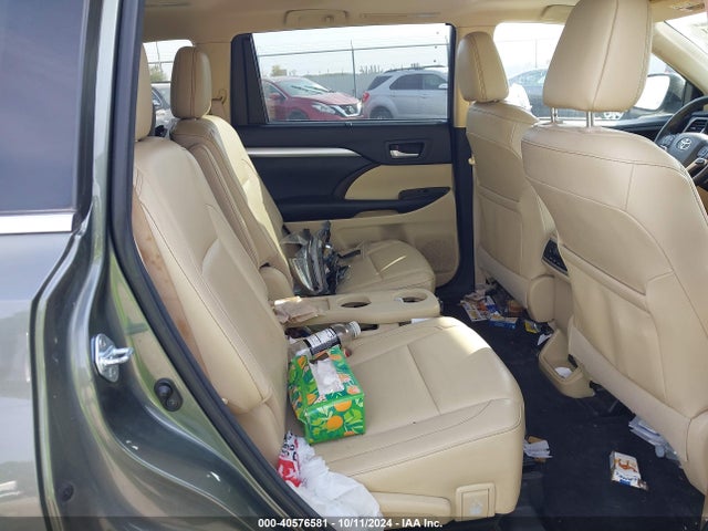 Toyota Highlander Xle 2017 5TDJZRFH0HS365055 Image 8