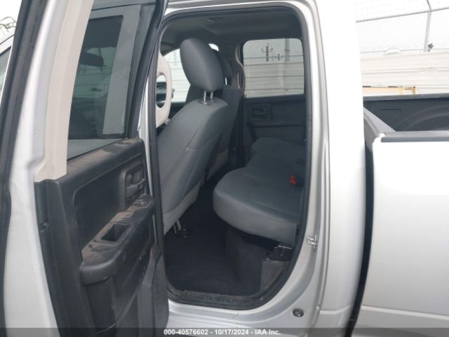 1C6RR7FG7JS182173 RAM 1500 Tradesman Quad Cab 4x4 6'4 Box