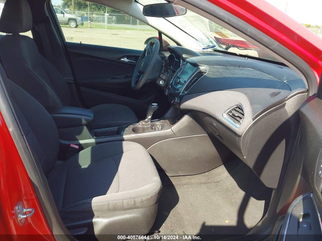 Chevrolet Cruze Lt Auto 2018 1G1BE5SMXJ7248085 Image 5