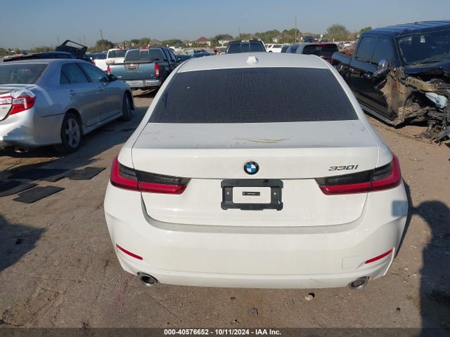 BMW 330I 2023 3MW69FF07P8D46845 Image 16