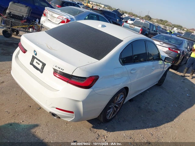 BMW 330I 2023 3MW69FF07P8D46845 Image 4