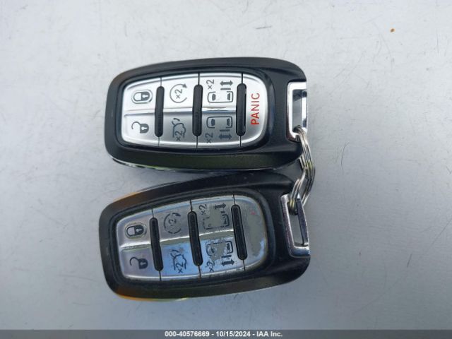 2C4RC1EG6HR518299 Chrysler Pacifica Touring-l Plus