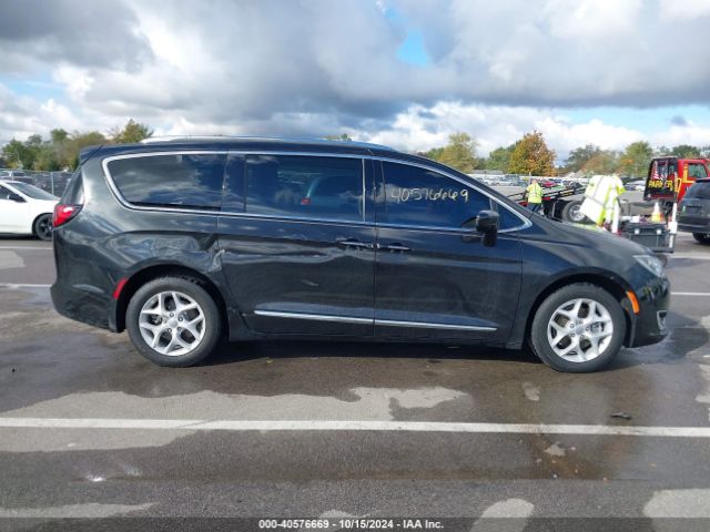 2C4RC1EG6HR518299 Chrysler Pacifica Touring-l Plus
