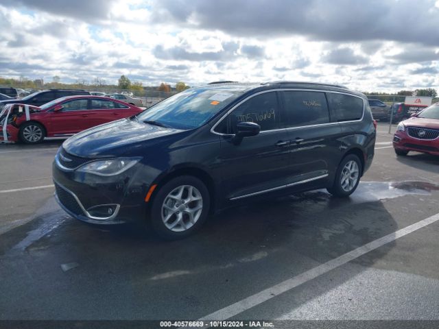2C4RC1EG6HR518299 Chrysler Pacifica Touring-l Plus