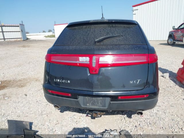 2LMHJ5NK2GBL00798 Lincoln Mkt Livery