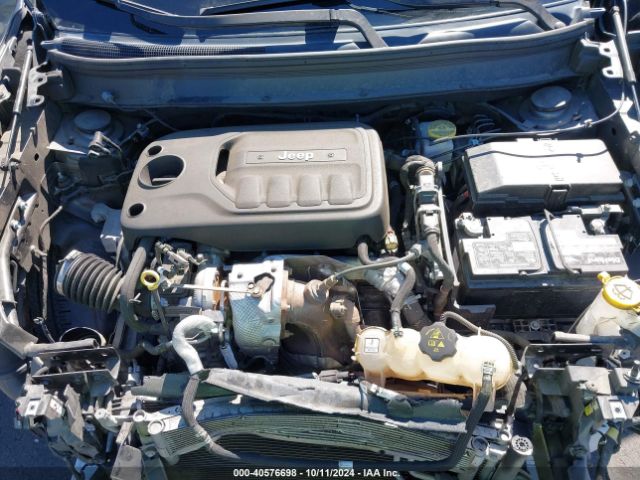 1C4PJLLN0KD305286 Jeep Cherokee Altitude Fwd