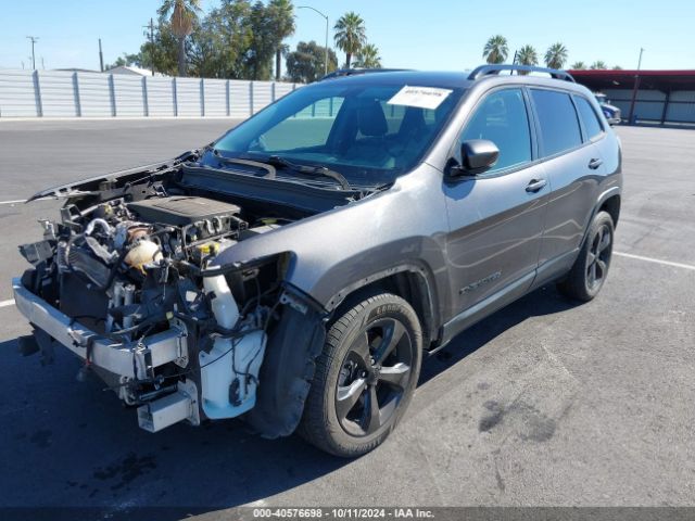 1C4PJLLN0KD305286 Jeep Cherokee Altitude Fwd