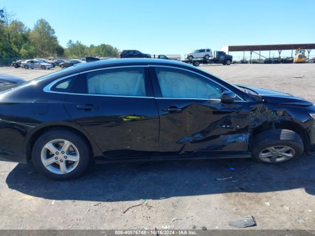 1G1ZD5ST2NF133386 Chevrolet Malibu Fwd Lt