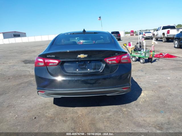 1G1ZD5ST2NF133386 Chevrolet Malibu Fwd Lt