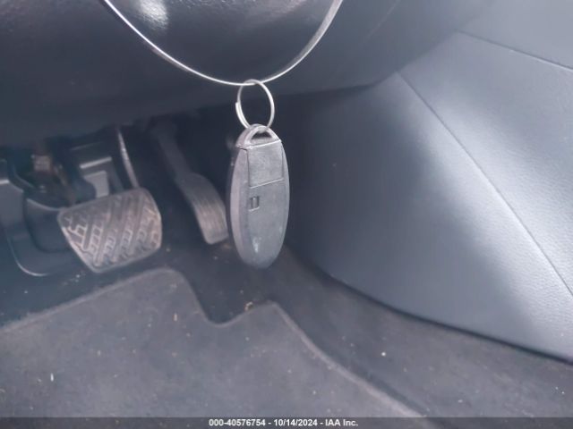 3N1AB7AP2HY261105 Nissan SENTRA SL
