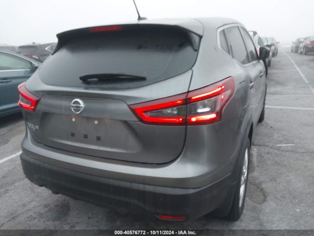 JN1BJ1AV7NW340792 Nissan Rogue Sport S Fwd Xtronic Cvt