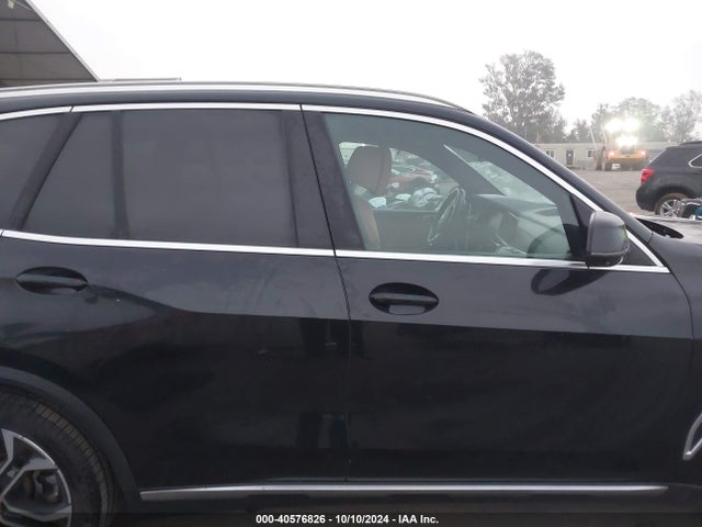 5UXCR4C02N9J95719 BMW X5 Sdrive40i