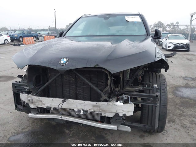 5UXCR4C02N9J95719 BMW X5 Sdrive40i