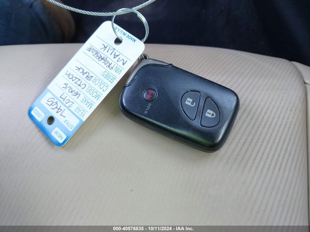 Lexus CT 200H 2017 JTHKD5BH1H2289739 Image 11