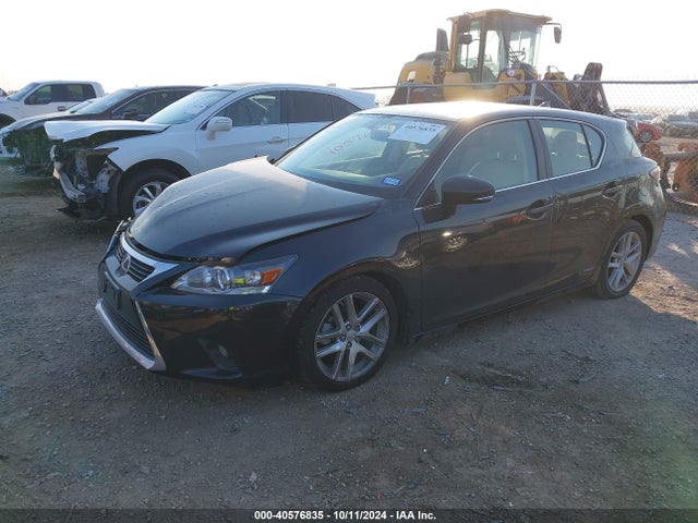 JTHKD5BH1H2289739 Lexus CT 200H