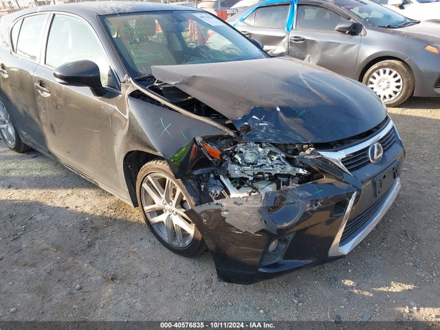 JTHKD5BH1H2289739 Lexus CT 200H