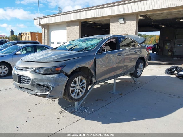 Chevrolet MALIBU LT 2018 1G1ZD5ST6JF206270 Image 2
