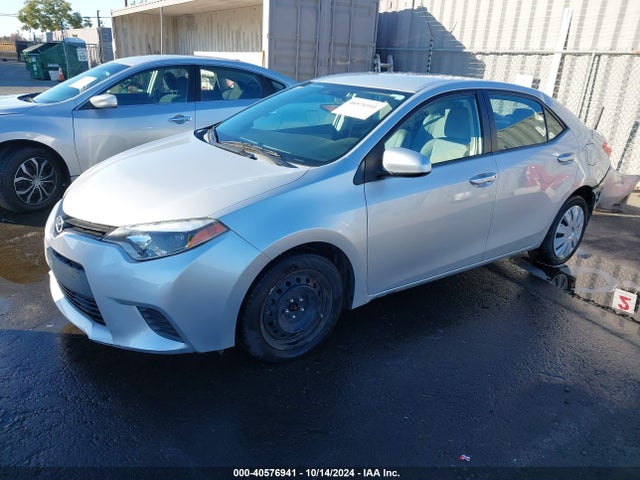 Toyota COROLLA LE 2014 2T1BURHEXEC052797 Image 2