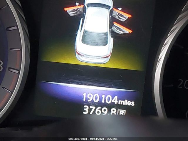 JN1BV7AR1EM698332 Infiniti Q50 Premium
