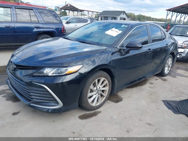 Toyota Camry Le Awd 2022 4T1C11BK5NU071334 Image 2