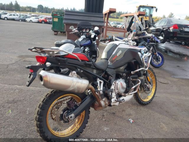2019 BMW F 850 WB10B1906KZ790872 Photo 3