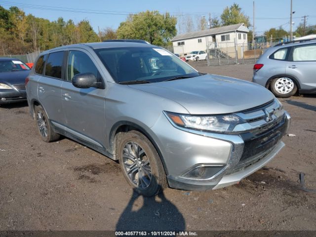 2018 MITSUBISHI OUTLANDER JA4AZ3A31JZ061501 Photo 0