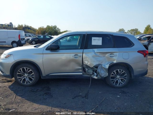 2018 MITSUBISHI OUTLANDER JA4AZ3A31JZ061501 Photo 5