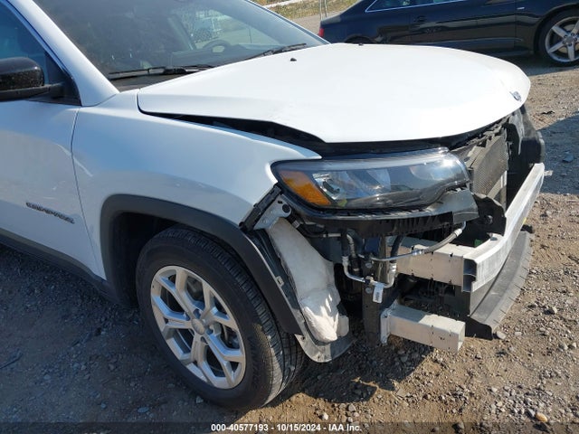 Jeep Compass Latitude 4x4 2024 3C4NJDBN5RT109203 Image 19