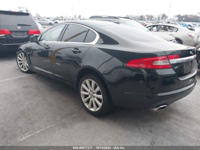 2010 JAGUAR XF SAJWA0GB5ALR55005 Photo 2