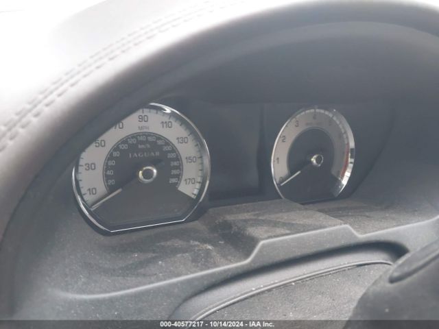 2010 JAGUAR XF SAJWA0GB5ALR55005 Photo 6