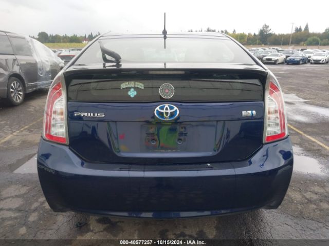 JTDKN3DU4E0371520 Toyota Prius Two